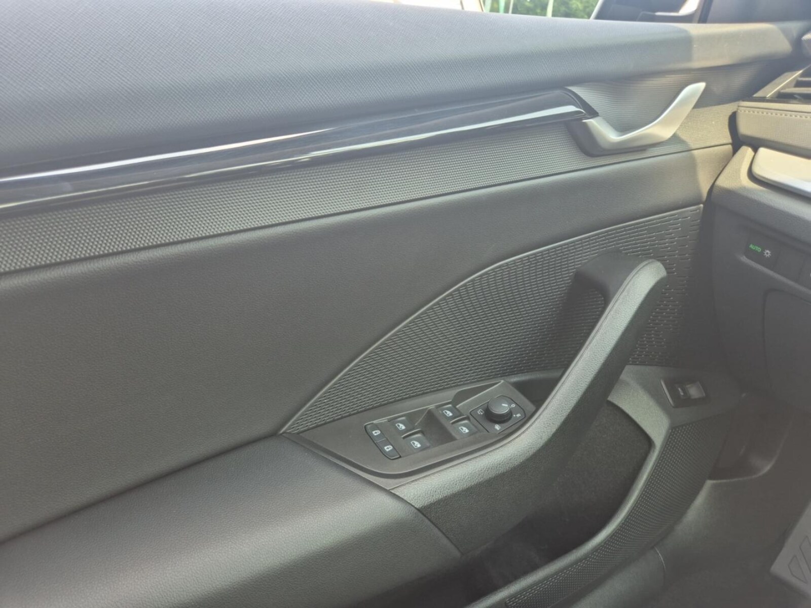 Škoda Octavia Combi – Bild 15