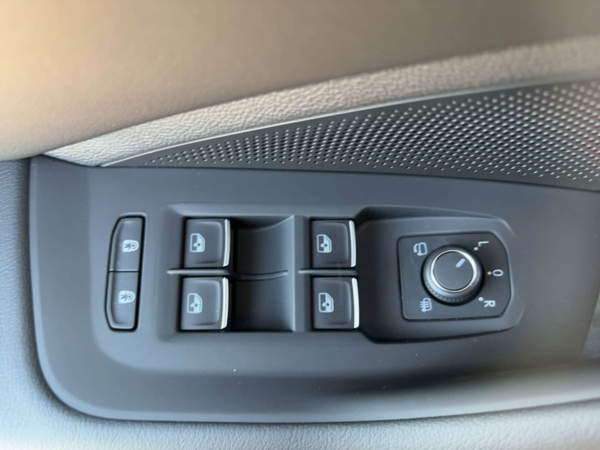 Volkswagen Passat Elegance