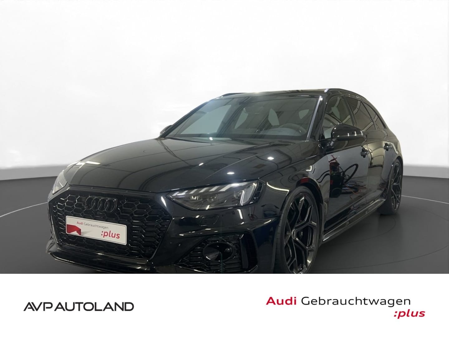 Bild über Audi RS 4 Avant TFSI quattro tiptronic - für weitere Informationen kontaktieren Sie den Audi Partner