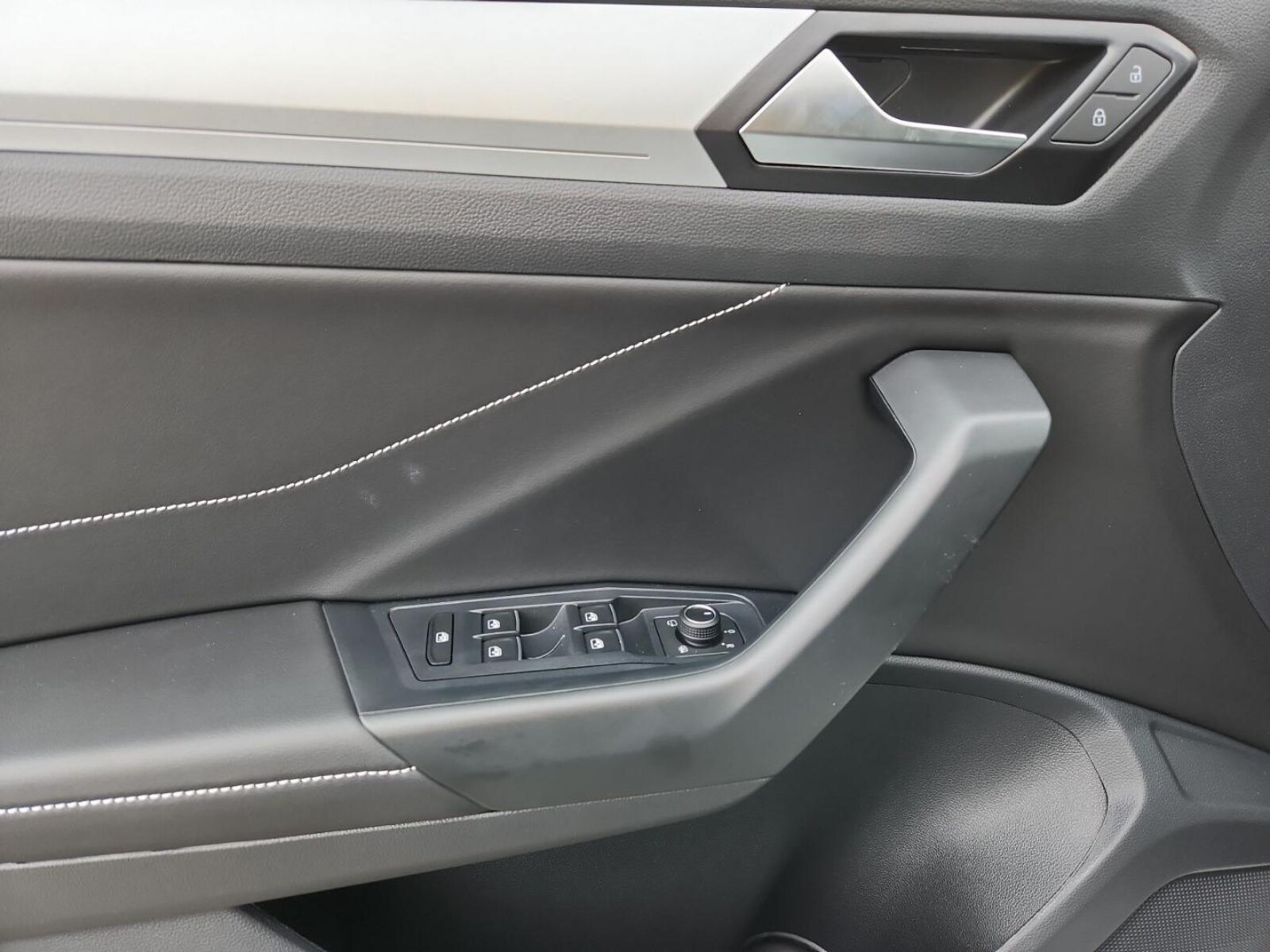 Volkswagen T-Roc – Bild 16