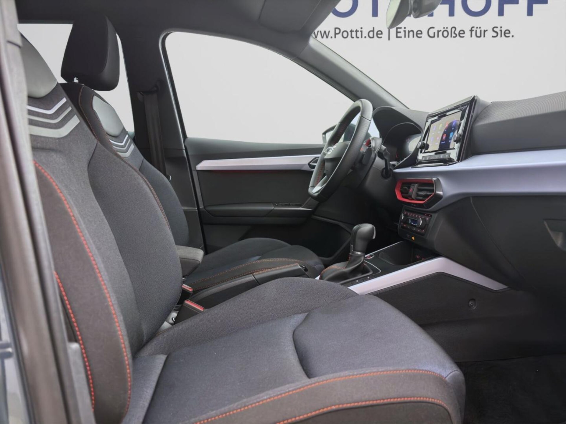 SEAT Arona FR