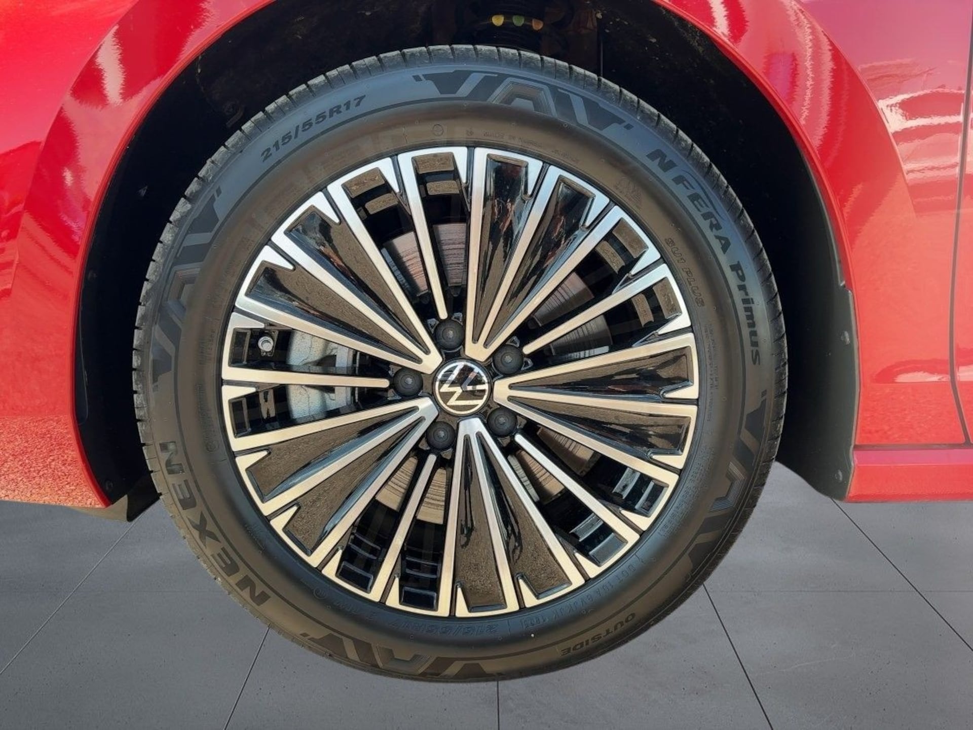 Volkswagen Passat Elegance