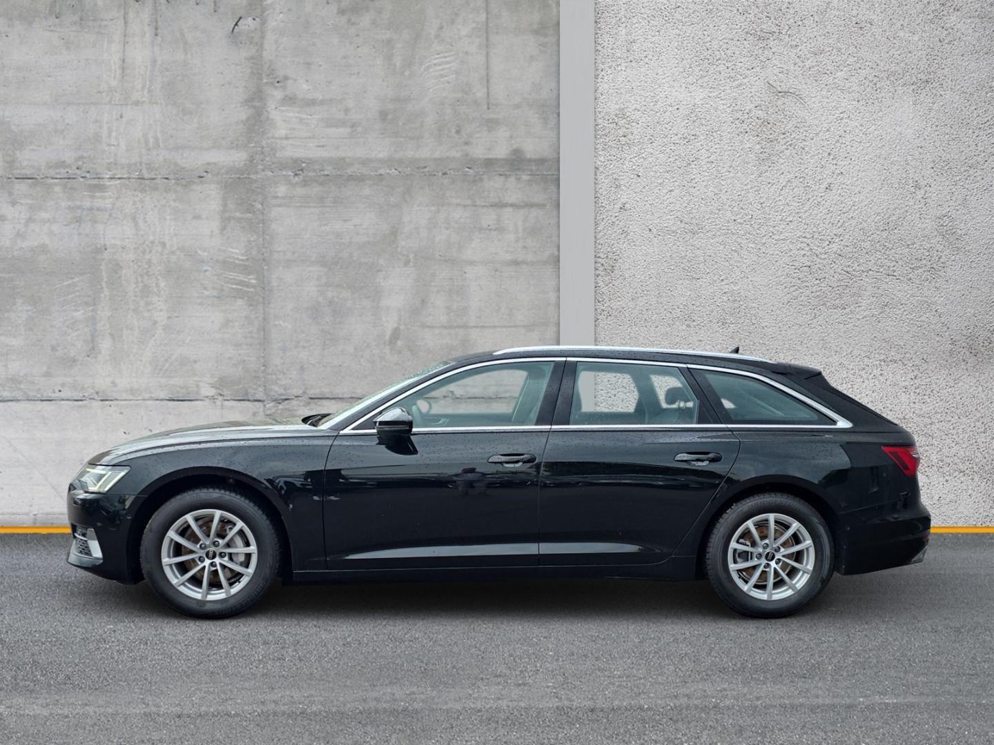 Bild über Audi A6 Avant advanced 40 TDI quattro S tronic - für weitere Informationen kontaktieren Sie den Audi Partner