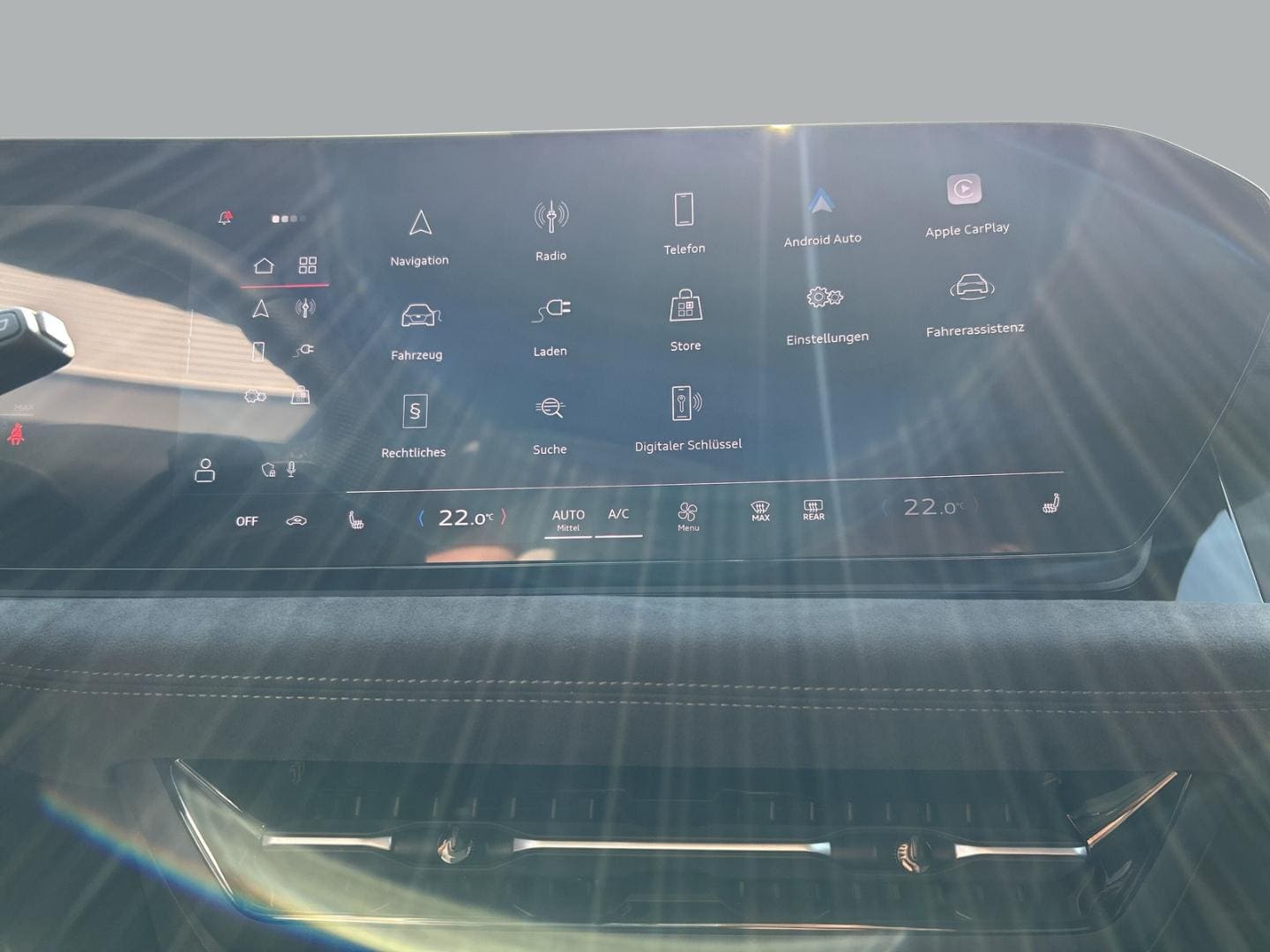 Bild über Audi A6 Avant e-tron e-tron performance - für weitere Informationen kontaktieren Sie den Audi Partner