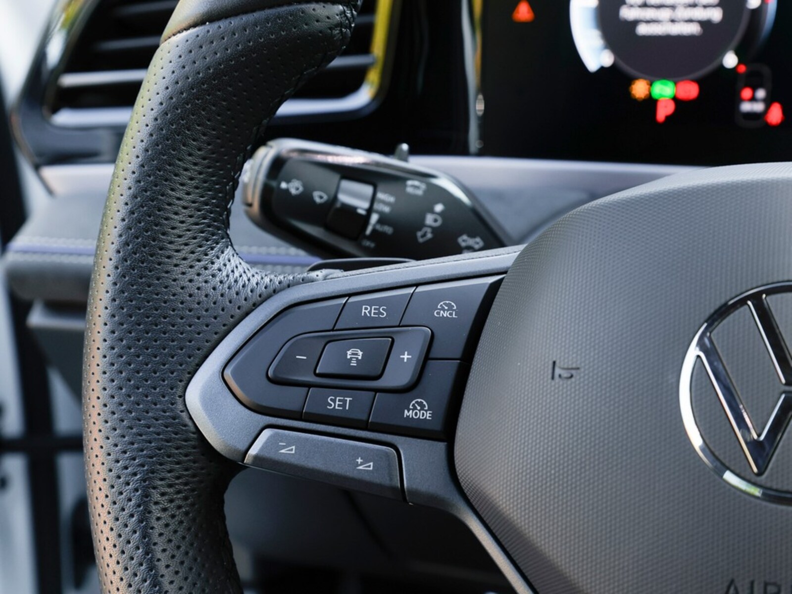 Volkswagen Passat – Bild 16