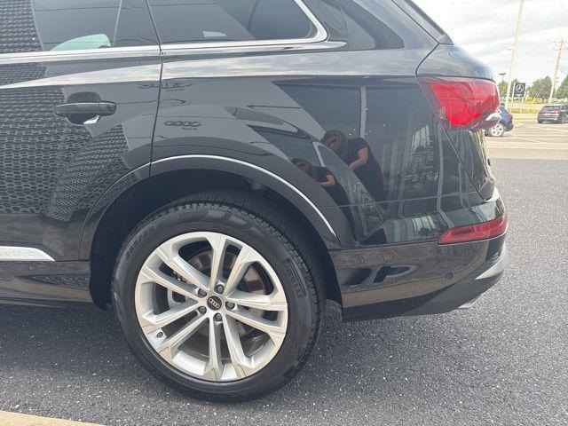 2025 Audi Q7 Premium Plus - Photo 28