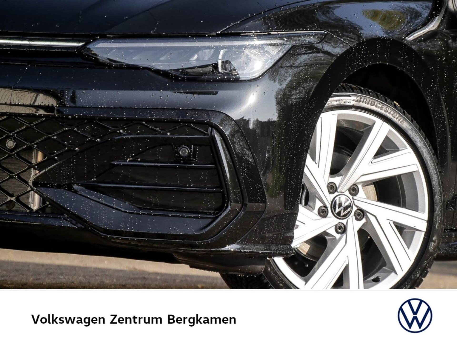 Volkswagen Golf R-Line