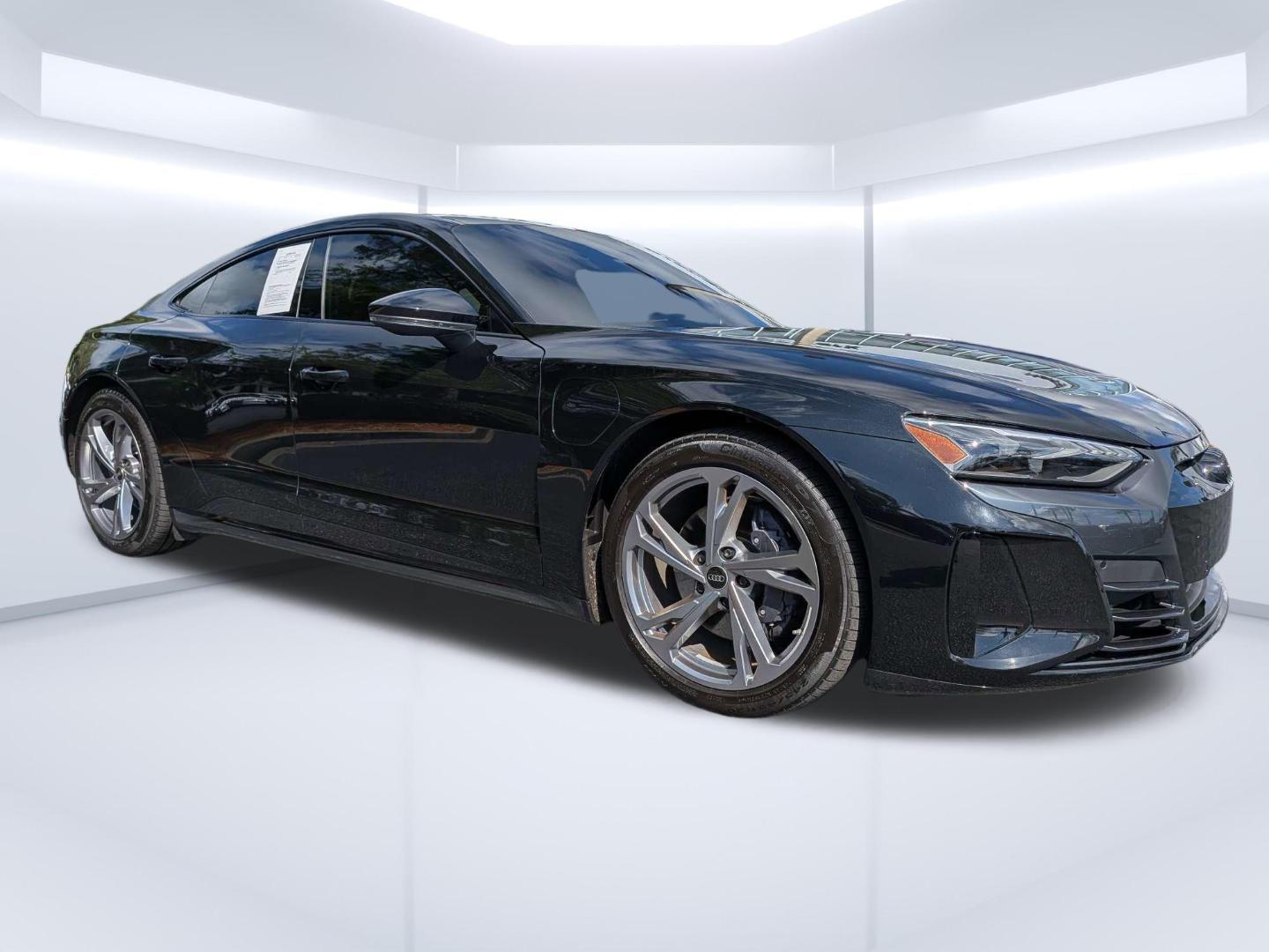 2023 Audi e-tron GT Premium Plus quattro's photo