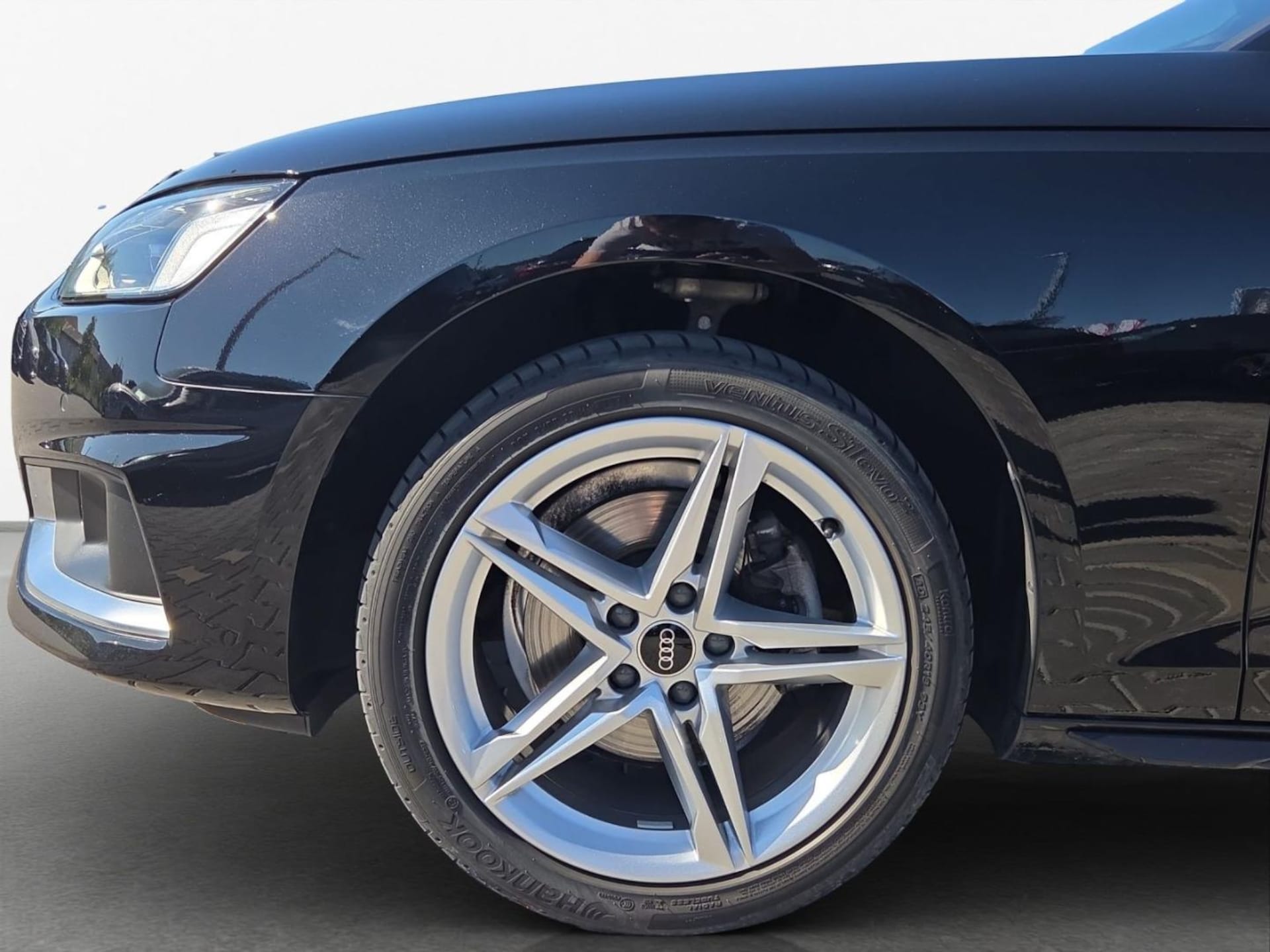 Audi A4 Avant Advanced