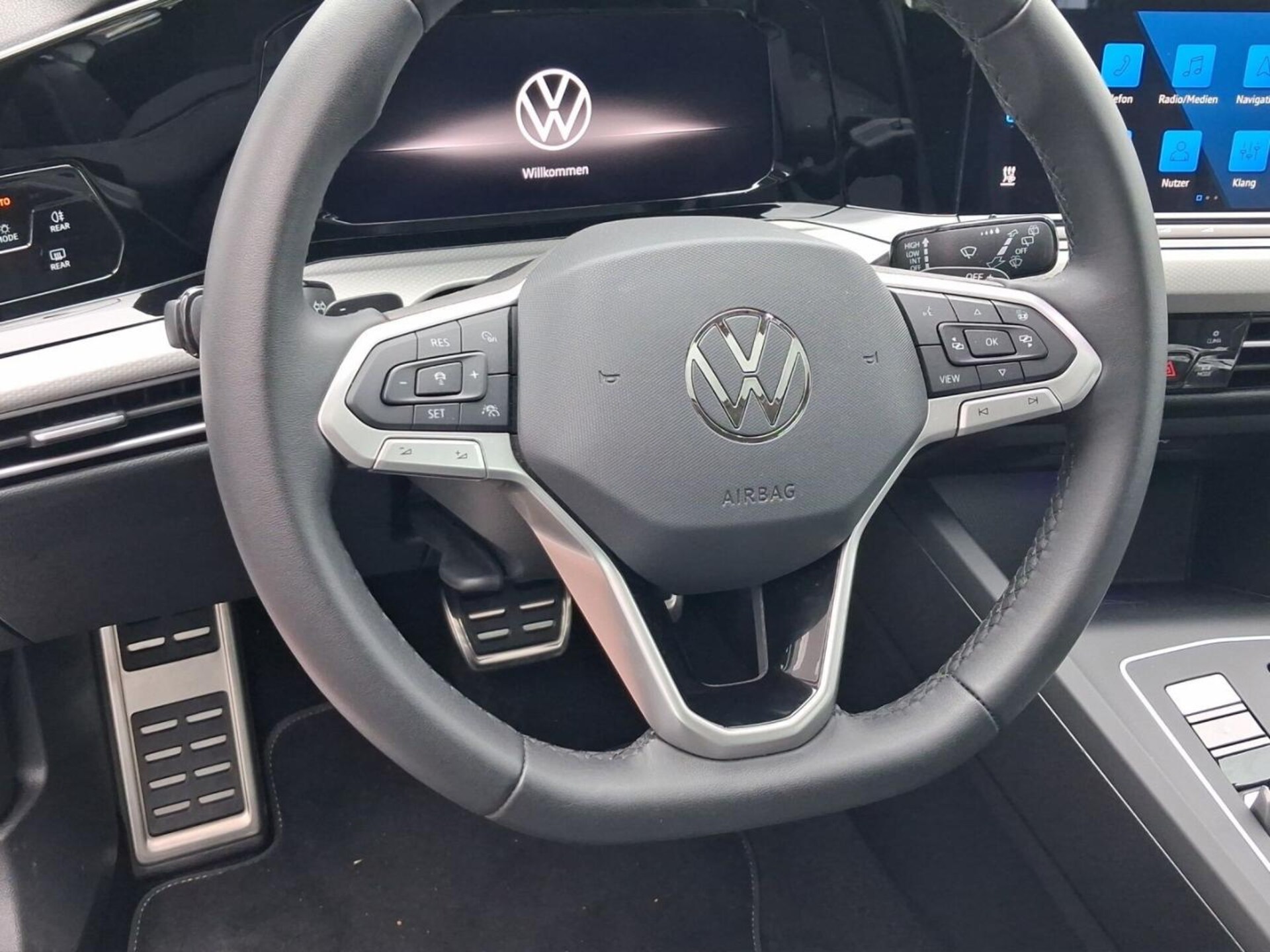 Volkswagen Golf MOVE