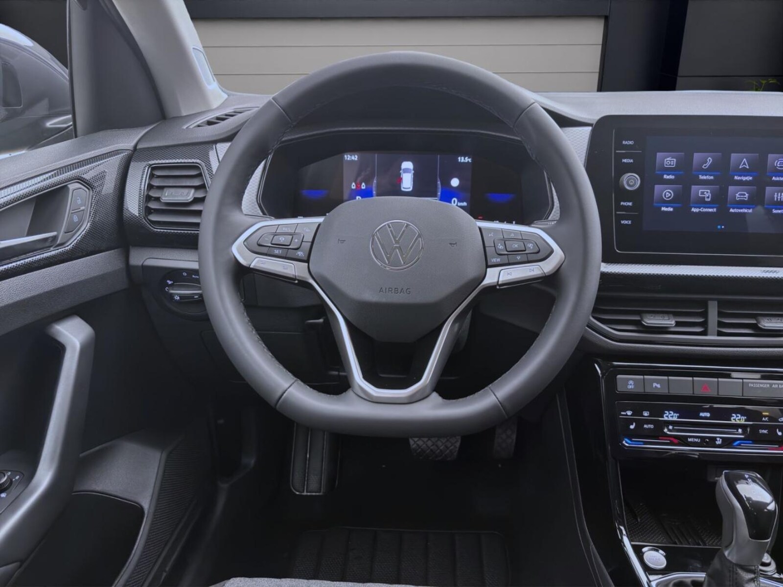 Volkswagen T-Cross – Bild 11
