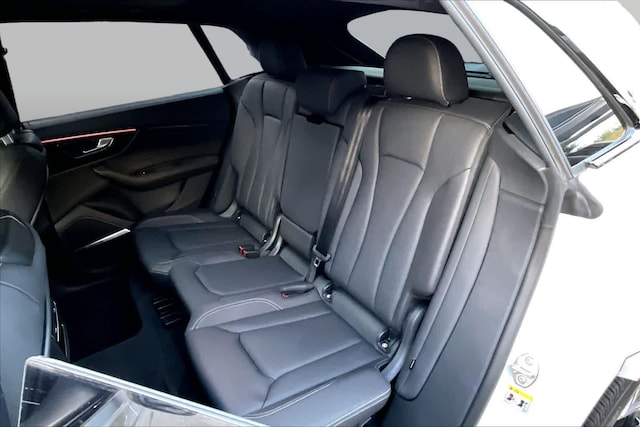 2026 Audi Q8 Premium Plus - Photo 21