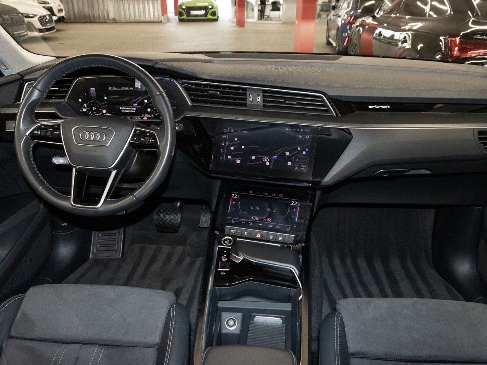 Audi Q8 e-tron – Bild 11