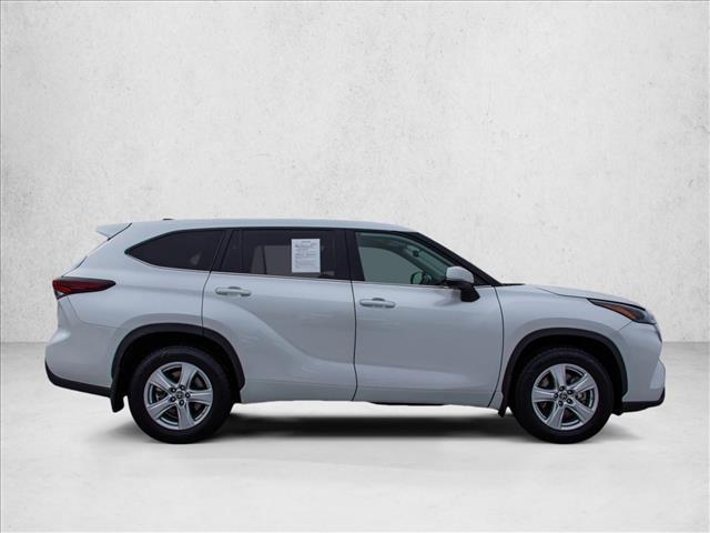 2024 TOYOTA HIGHLANDER - Image 4