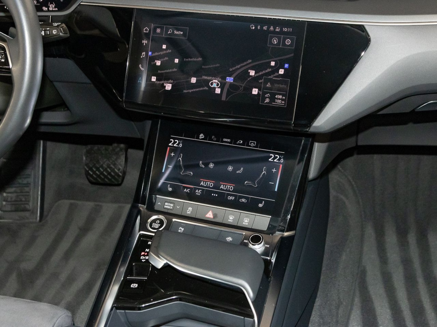 Bild über Audi Q8 e-tron advanced 50 e-tron quattro - für weitere Informationen kontaktieren Sie den Audi Partner