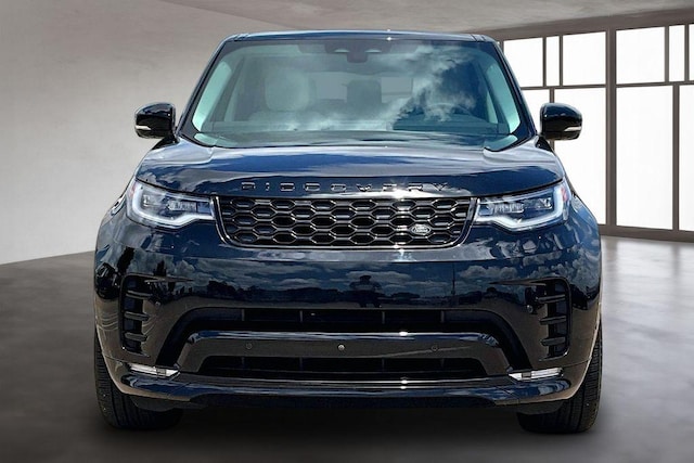 2025 Land Rover Discovery