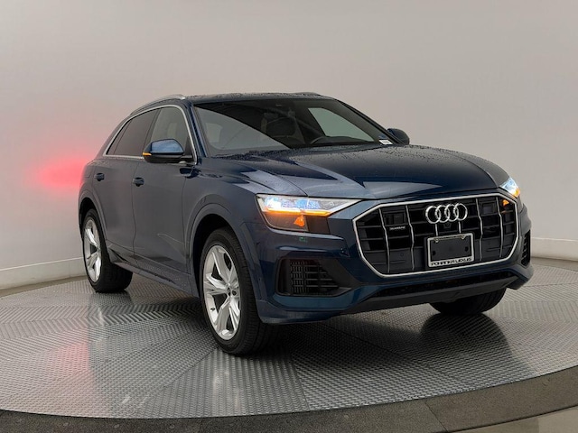 2022 Audi Q8