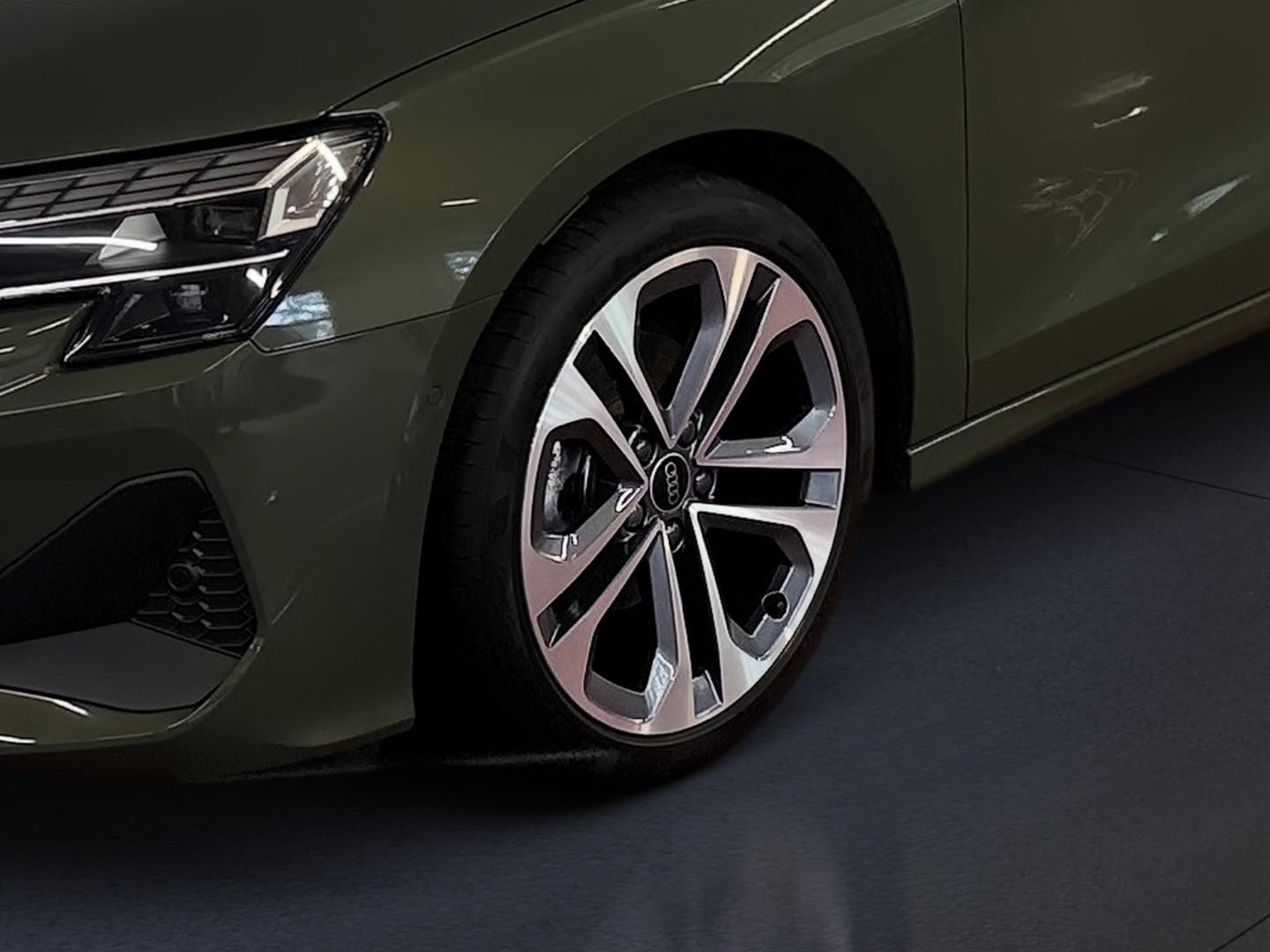 Bild über Audi A3 Sportback TFSI 110 kW S tronic - für weitere Informationen kontaktieren Sie den Audi Partner