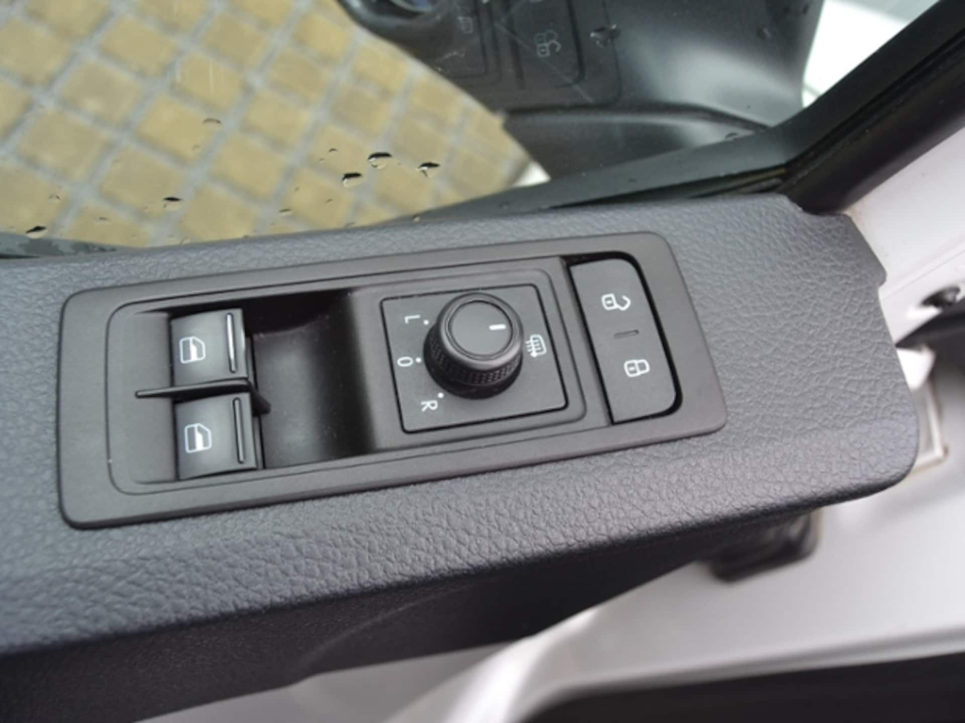 Volkswagen T6 Transporter Kasten kurzer Radstand