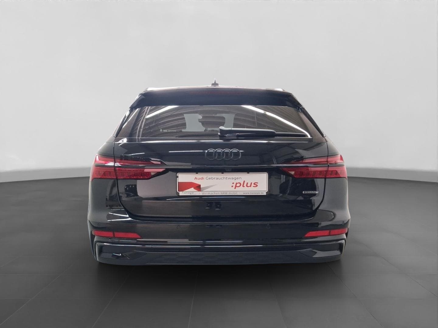 Bild über Audi A6 Avant TFSI e S line 55 TFSI e quattro S tronic - für weitere Informationen kontaktieren Sie den Audi Partner