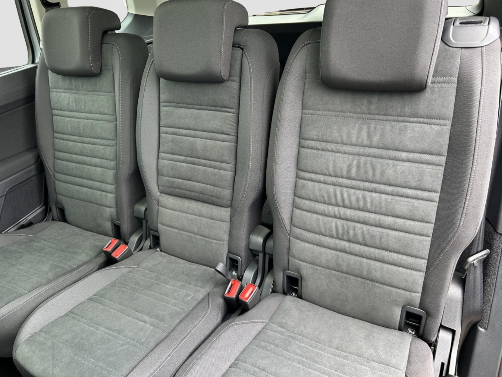Volkswagen Touran – Bild 17