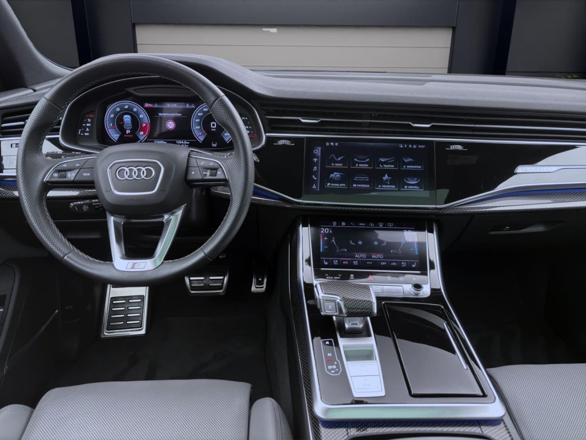 Audi SQ8 SUV