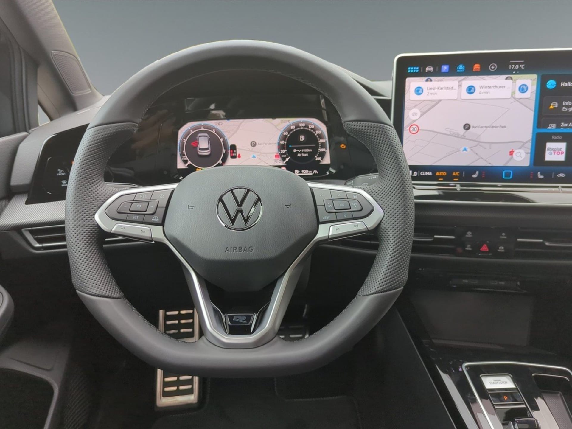 Volkswagen Golf R-Line