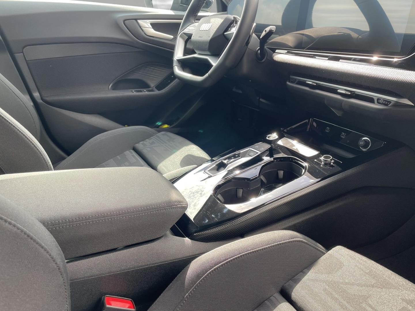Bild über Audi A5 Avant TFSI S tronic - für weitere Informationen kontaktieren Sie den Audi Partner