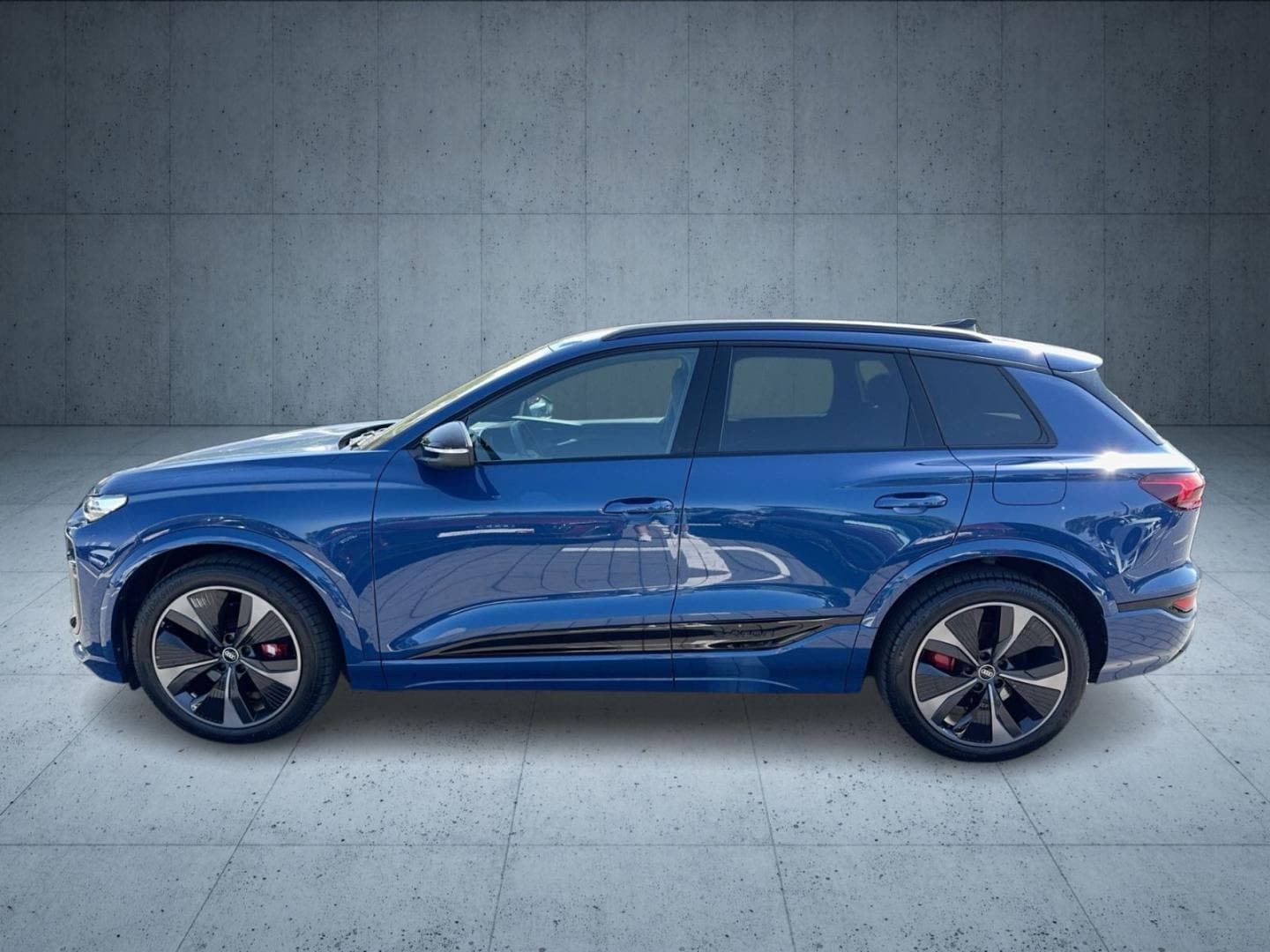 Bild über Audi SQ6 SUV e-tron e-tron quattro - für weitere Informationen kontaktieren Sie den Audi Partner