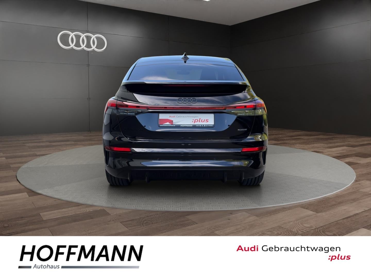 Bild über Audi Q4 Sportback e-tron e-tron quattro 220 kW - für weitere Informationen kontaktieren Sie den Audi Partner