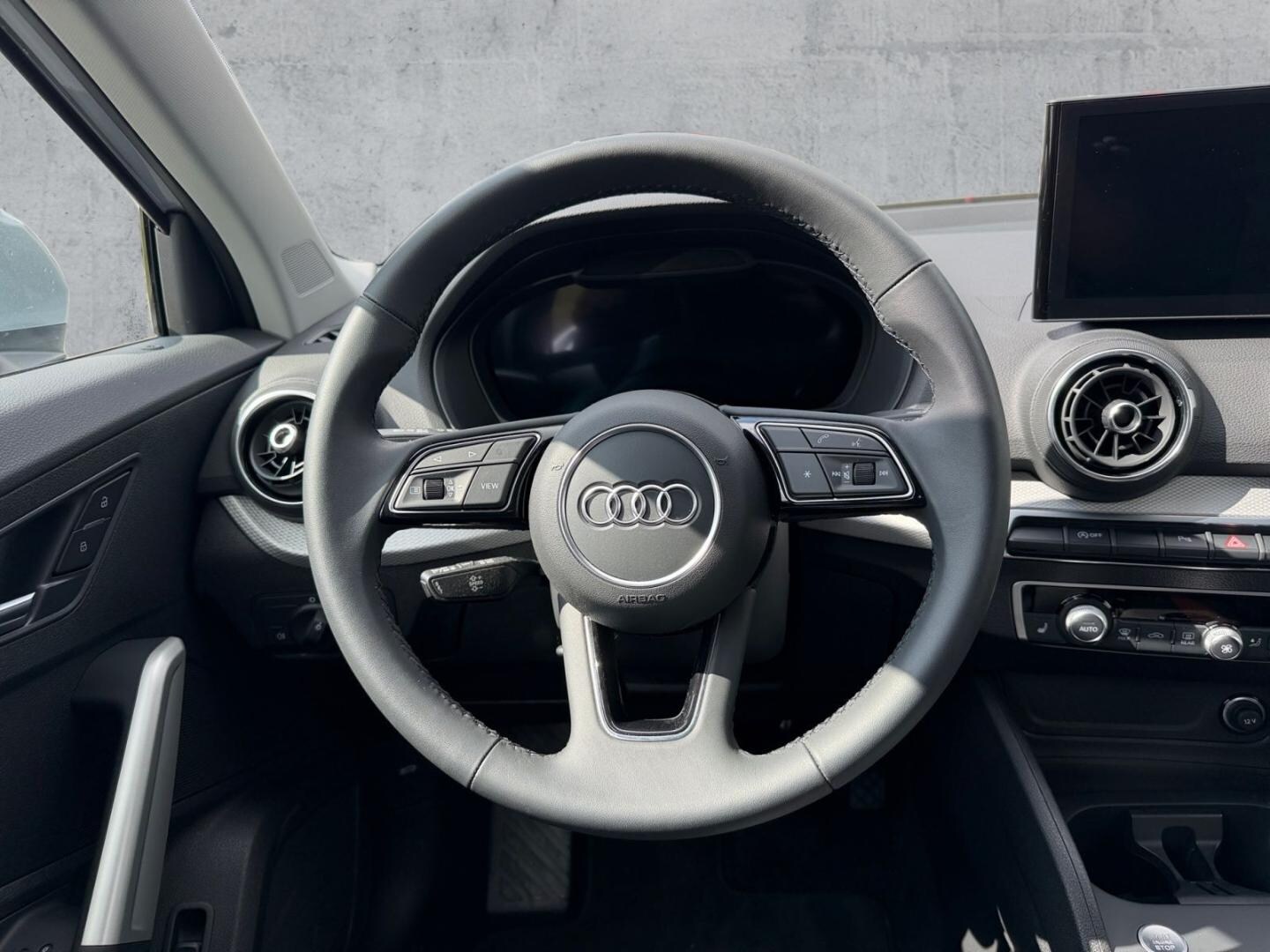 Bild über Audi Q2 advanced 30 TFSI Schaltgetriebe - für weitere Informationen kontaktieren Sie den Audi Partner