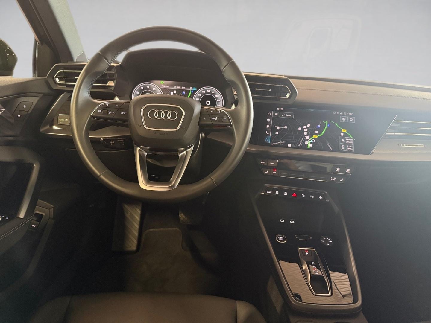 Bild über Audi A3 Sportback TFSI 110 kW S tronic - für weitere Informationen kontaktieren Sie den Audi Partner