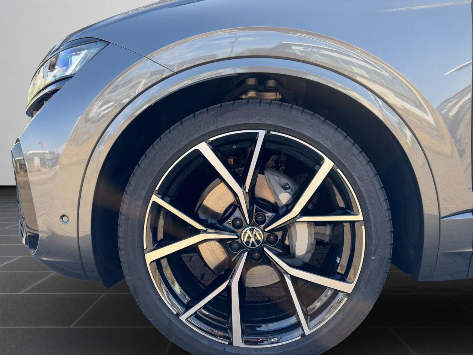 Volkswagen Touareg – Bild 8