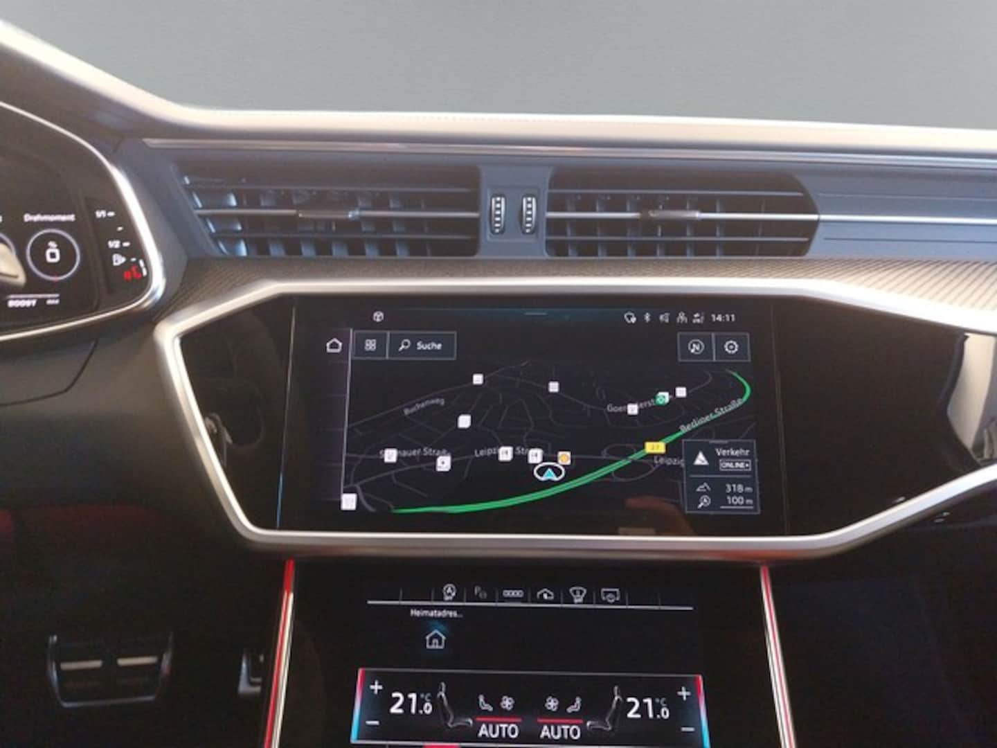 Bild über Audi RS 6 Avant performance quattro tiptronic - für weitere Informationen kontaktieren Sie den Audi Partner