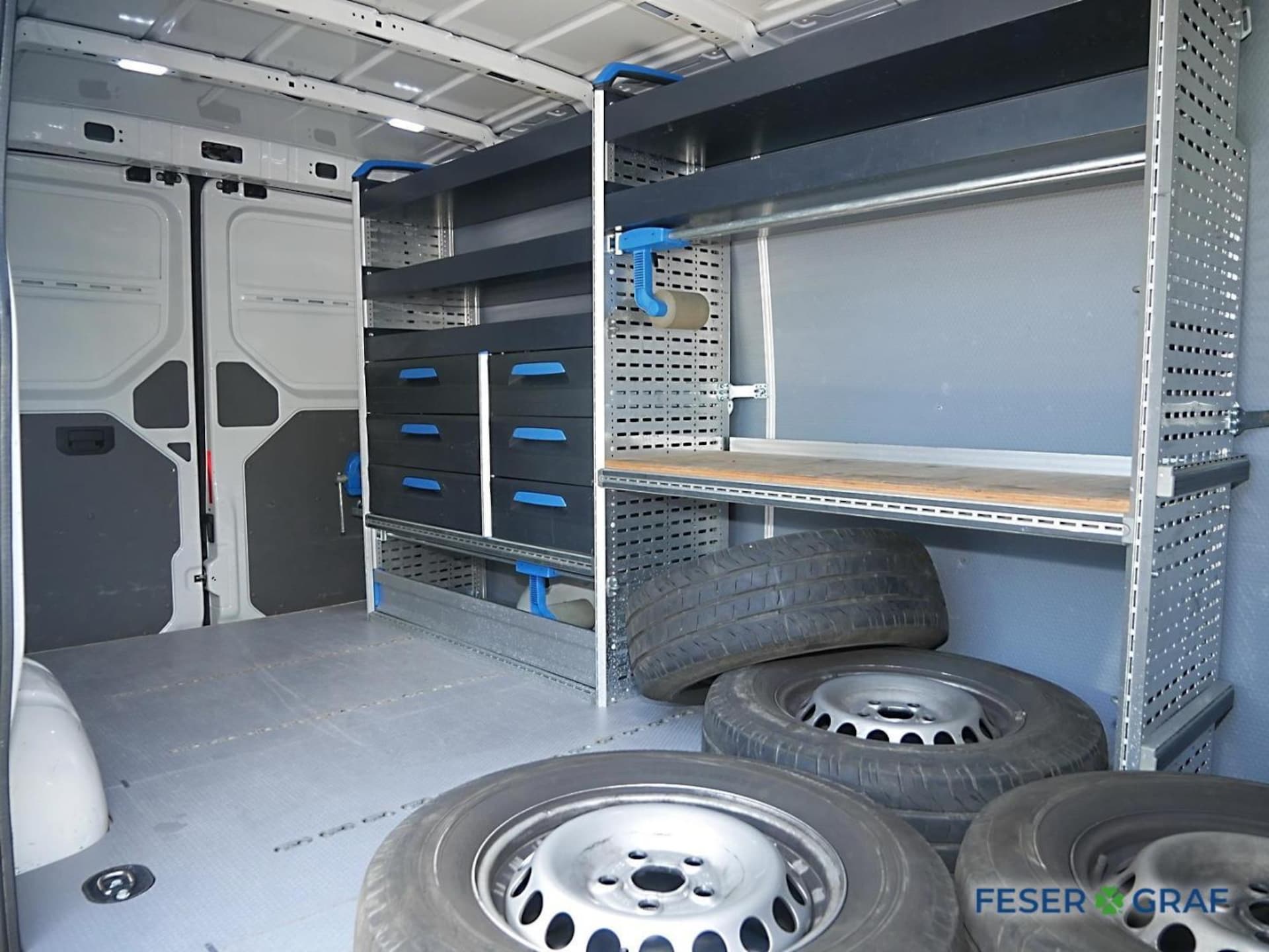 Volkswagen Crafter Kasten mittlerer Radstand