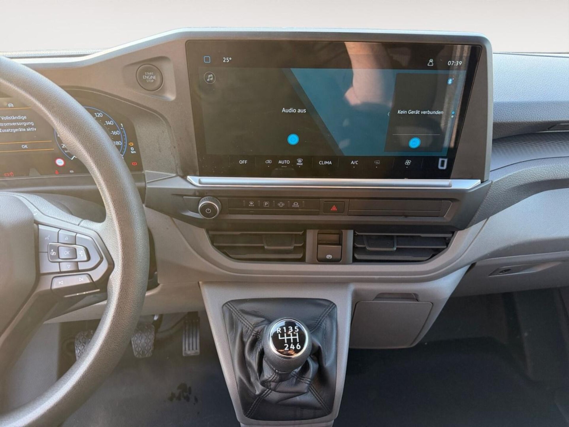 Volkswagen Transporter Kasten langer Radstand