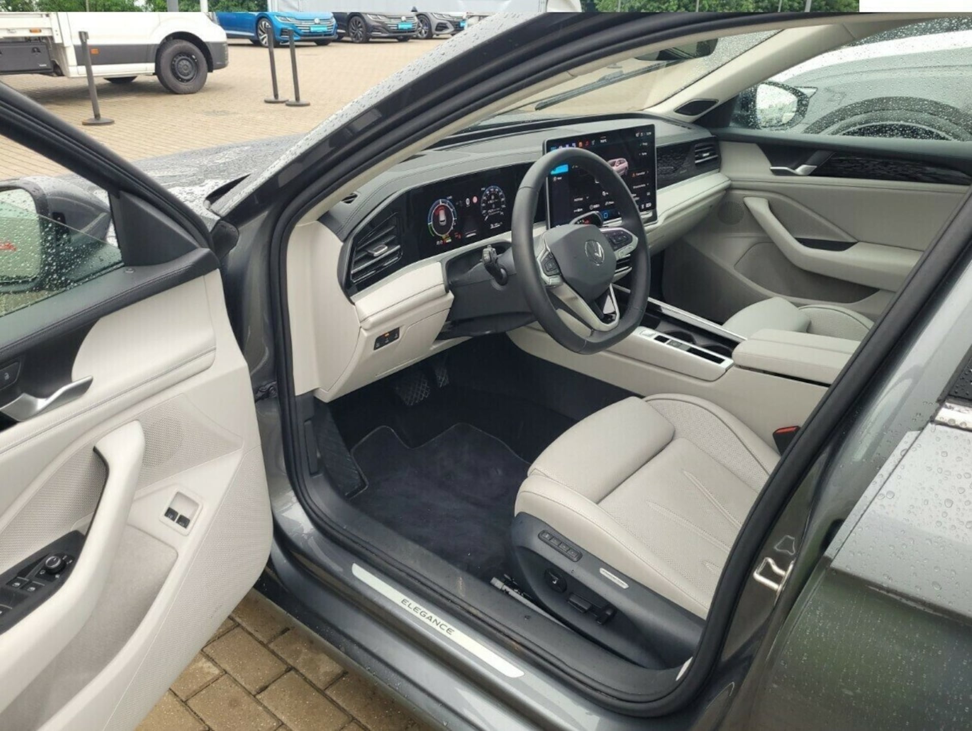 Volkswagen Passat Elegance