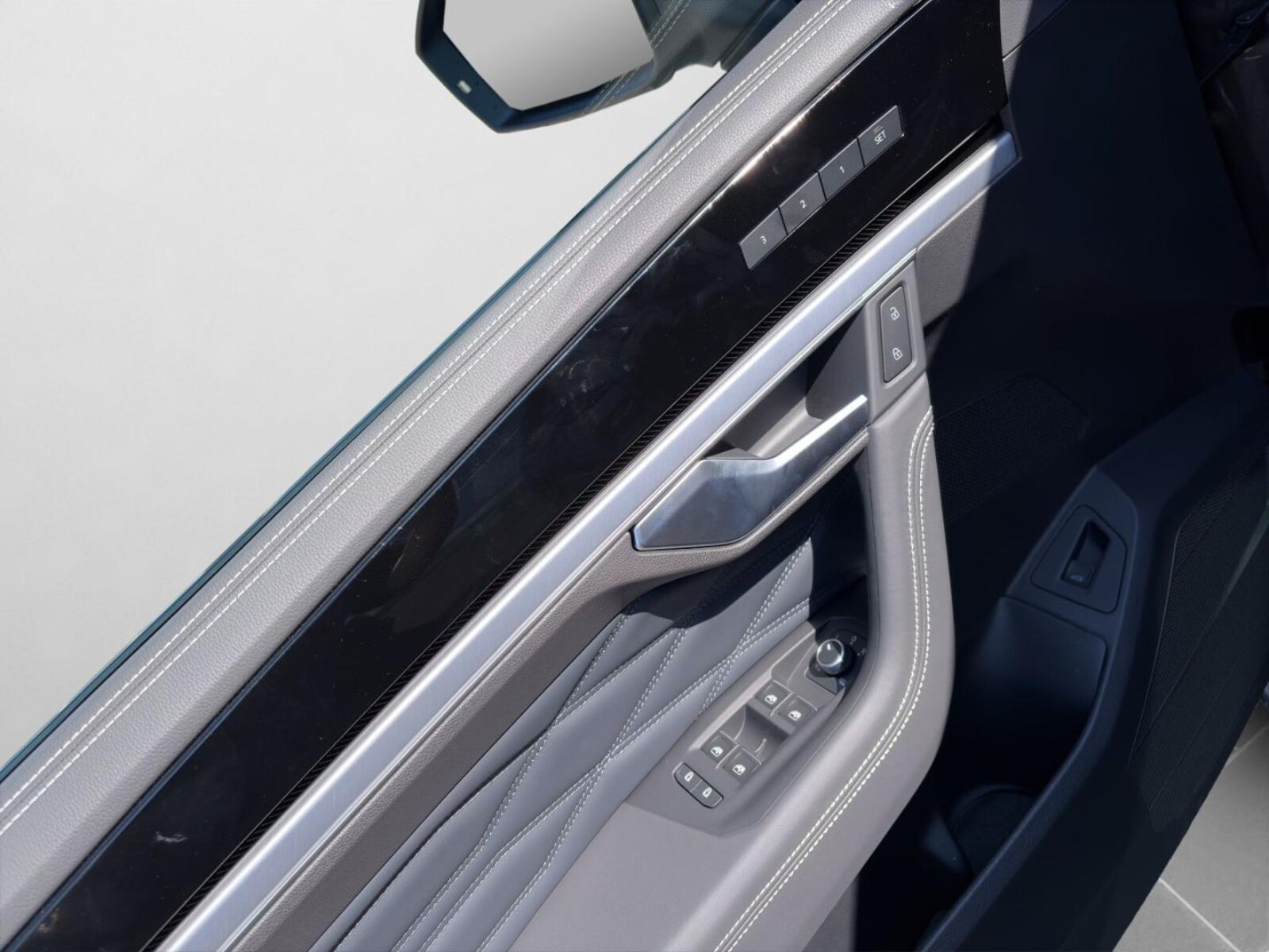 Volkswagen Touareg – Bild 13