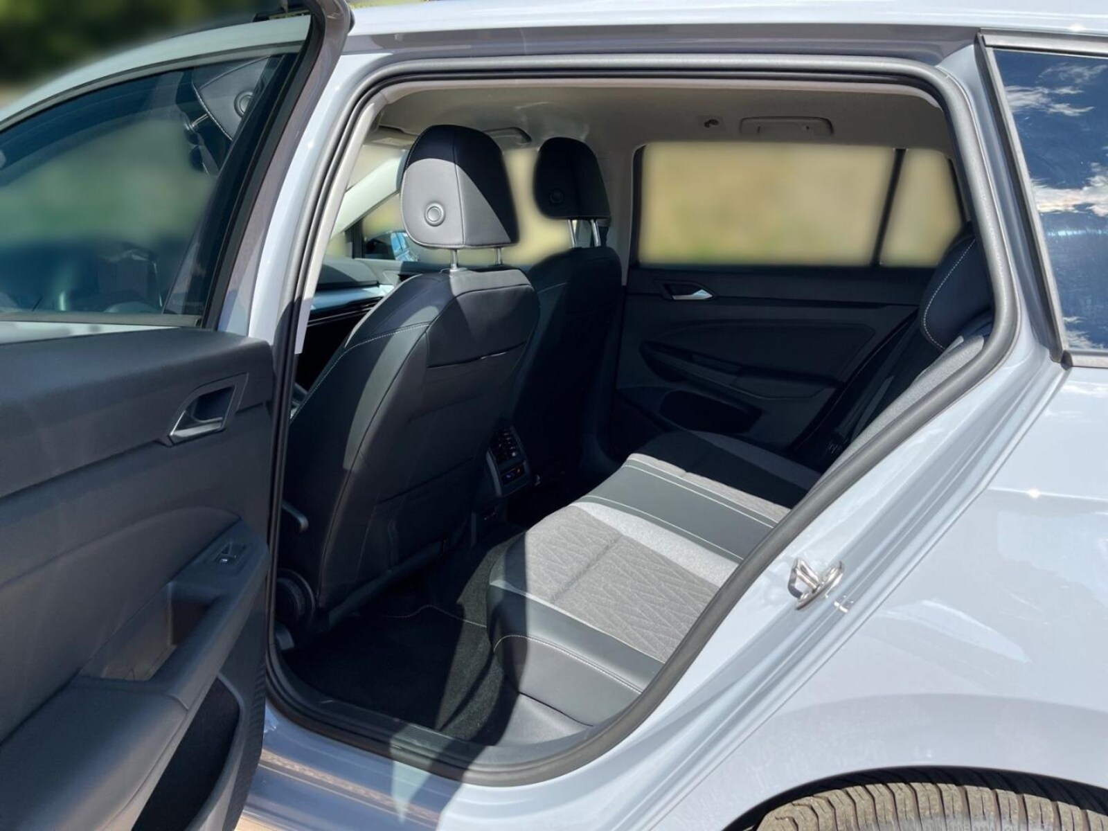 Volkswagen Golf Variant – Bild 16