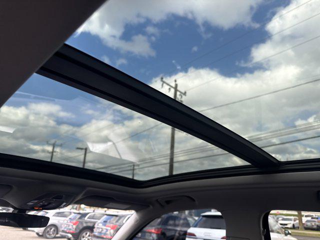 2025 Audi Q5 Premium - Photo 10