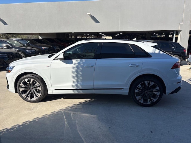 2026 Audi Q8 Premium Plus - Photo 9