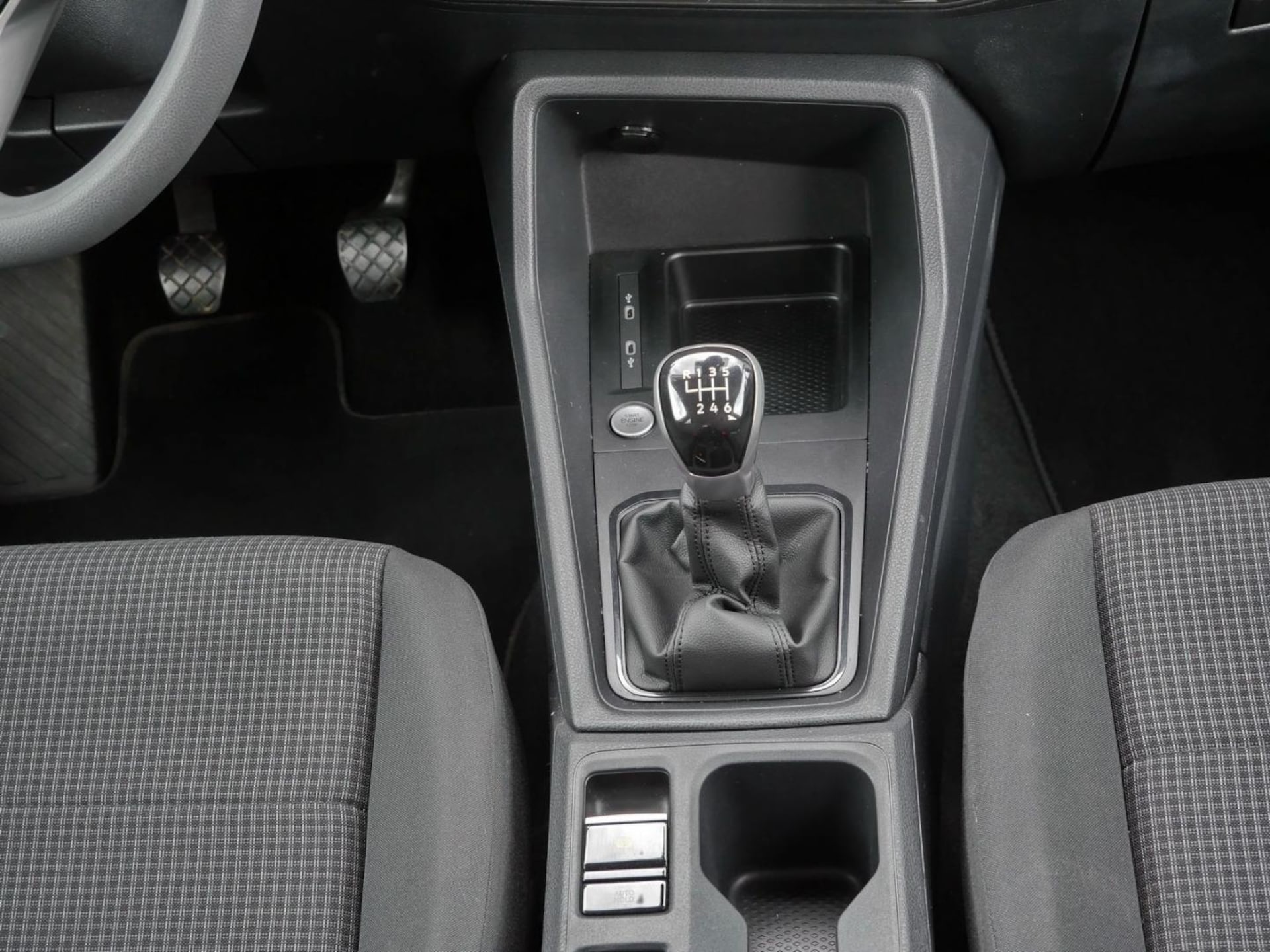 Volkswagen Caddy Basis-Modell