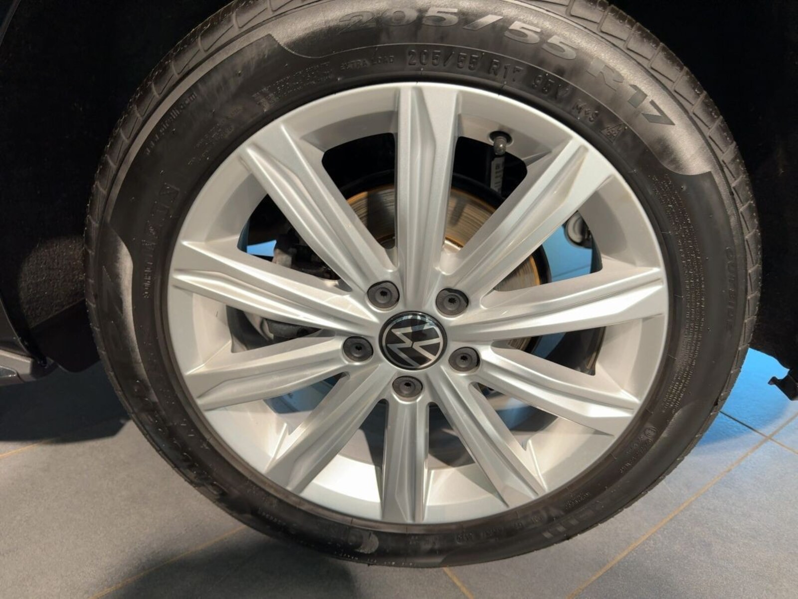 Volkswagen Touran – Bild 12