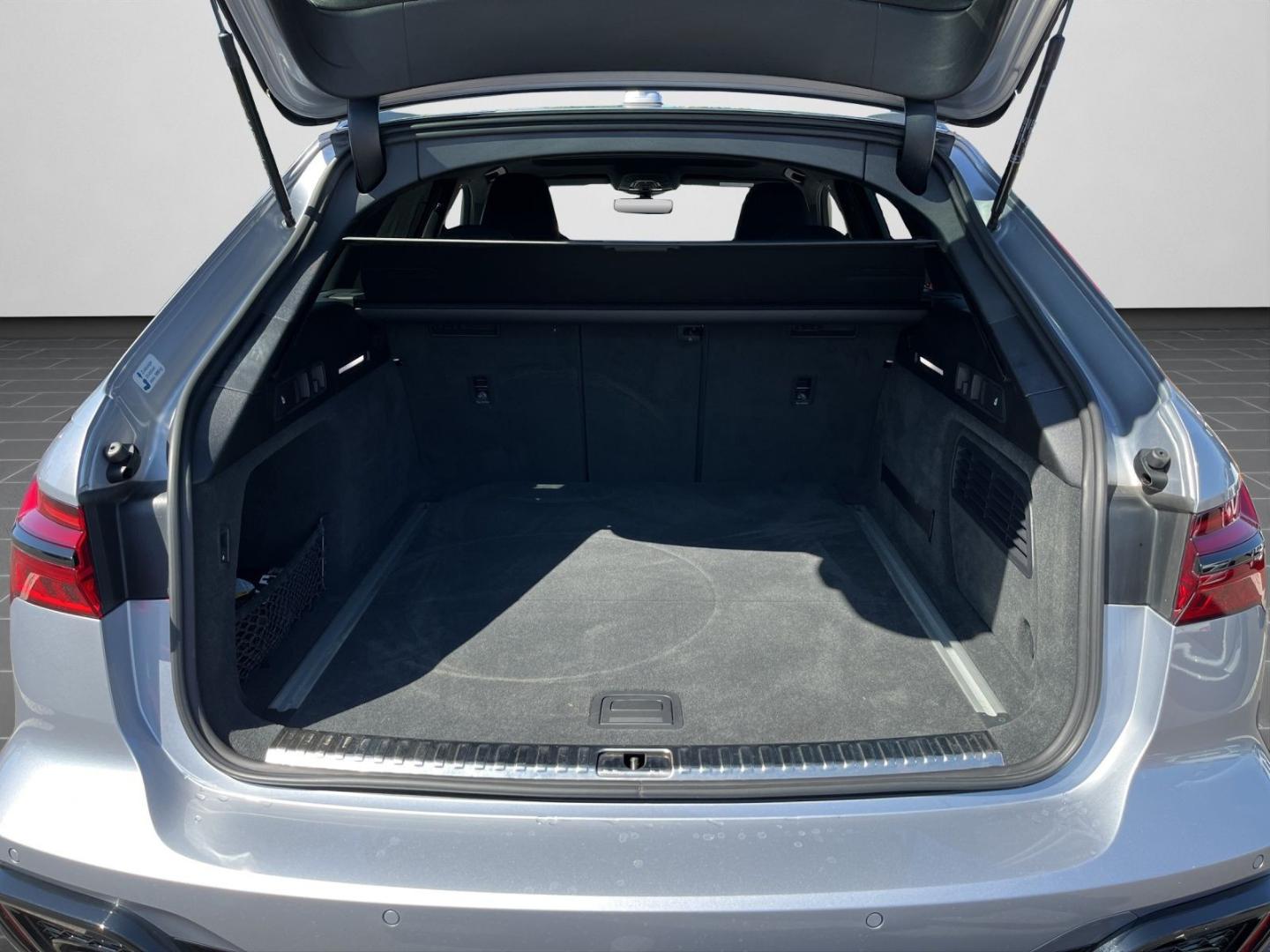 Image about Audi RS 6 Avant TFSI quattro tiptronic