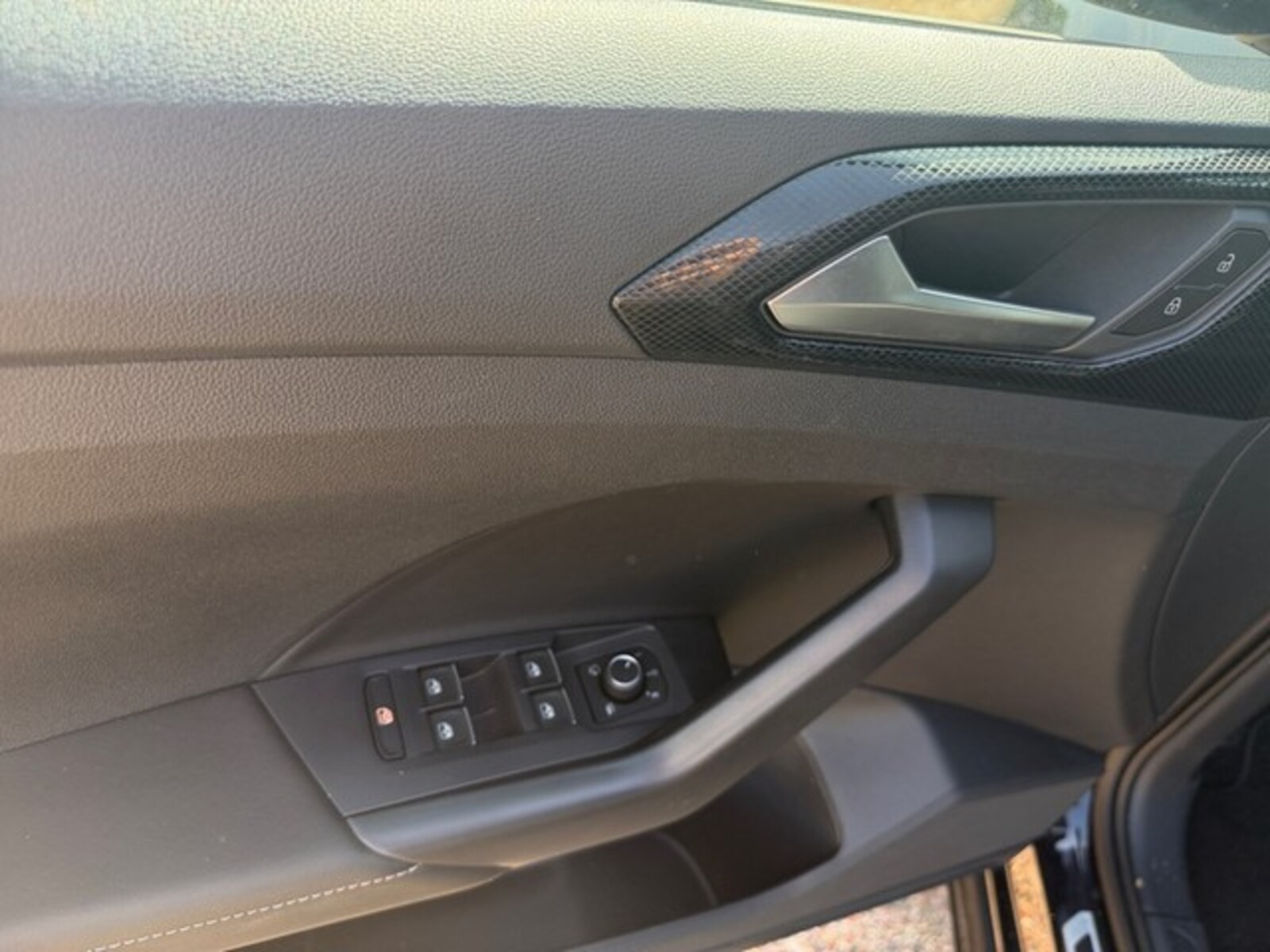 Volkswagen T-Cross – Bild 11
