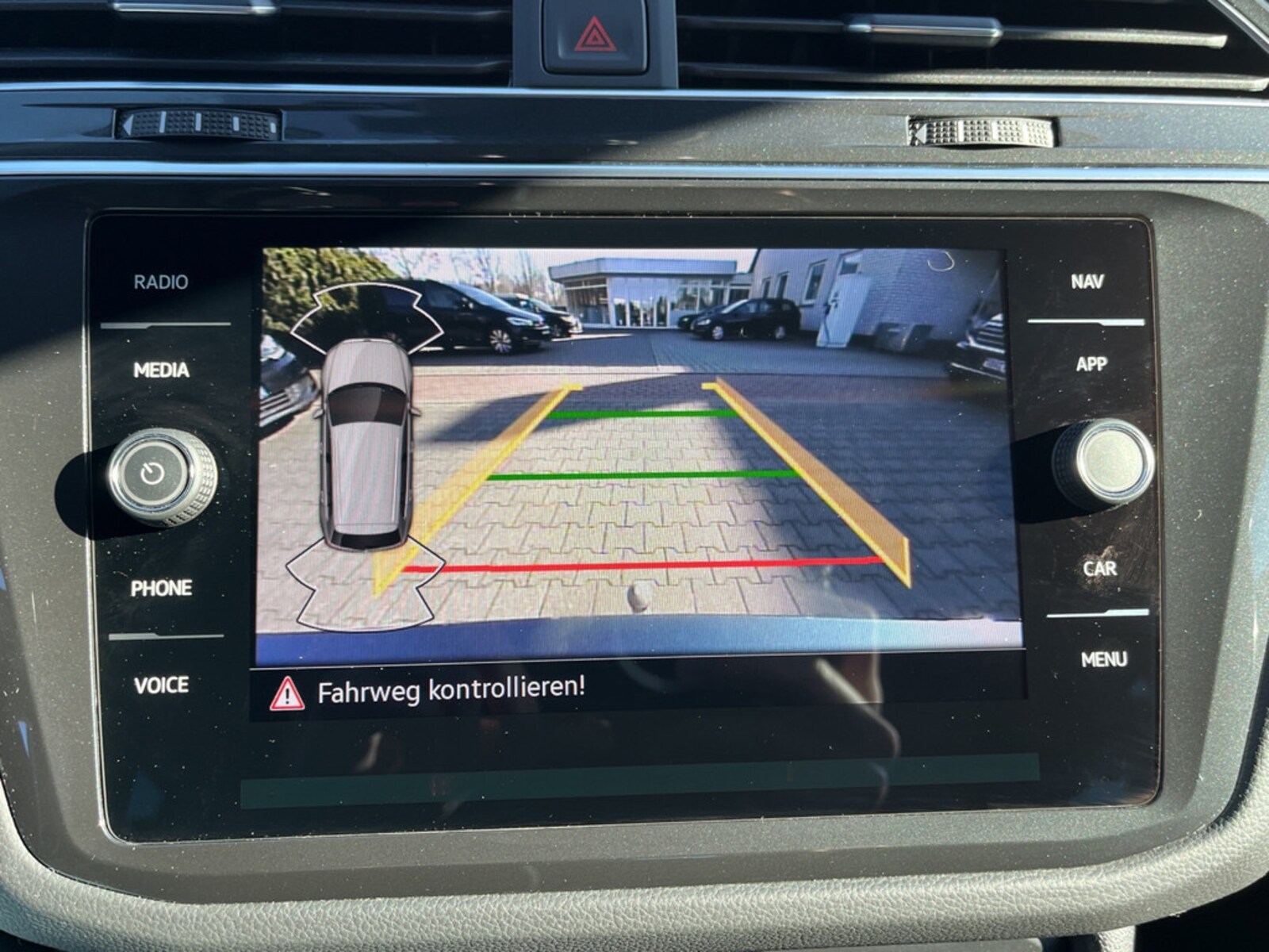 Volkswagen Tiguan – Bild 27