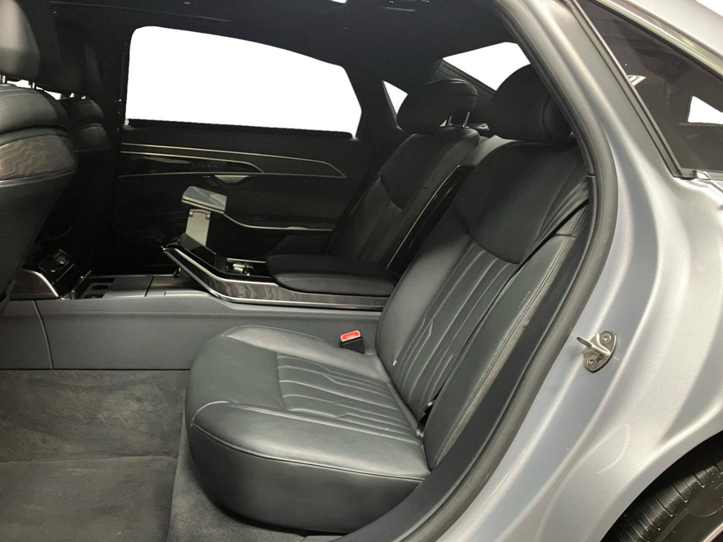 Image about Audi A8 L 60 TFSI quattro tiptronic