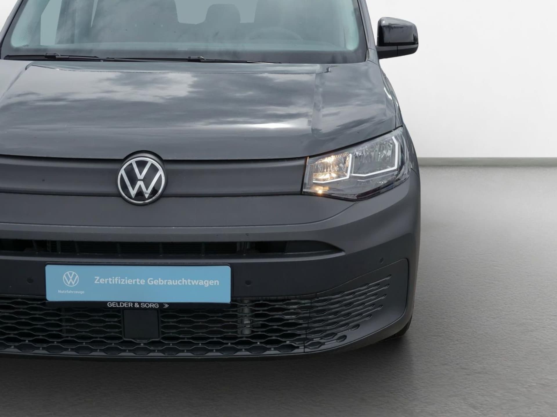 Volkswagen Caddy Basis-Modell