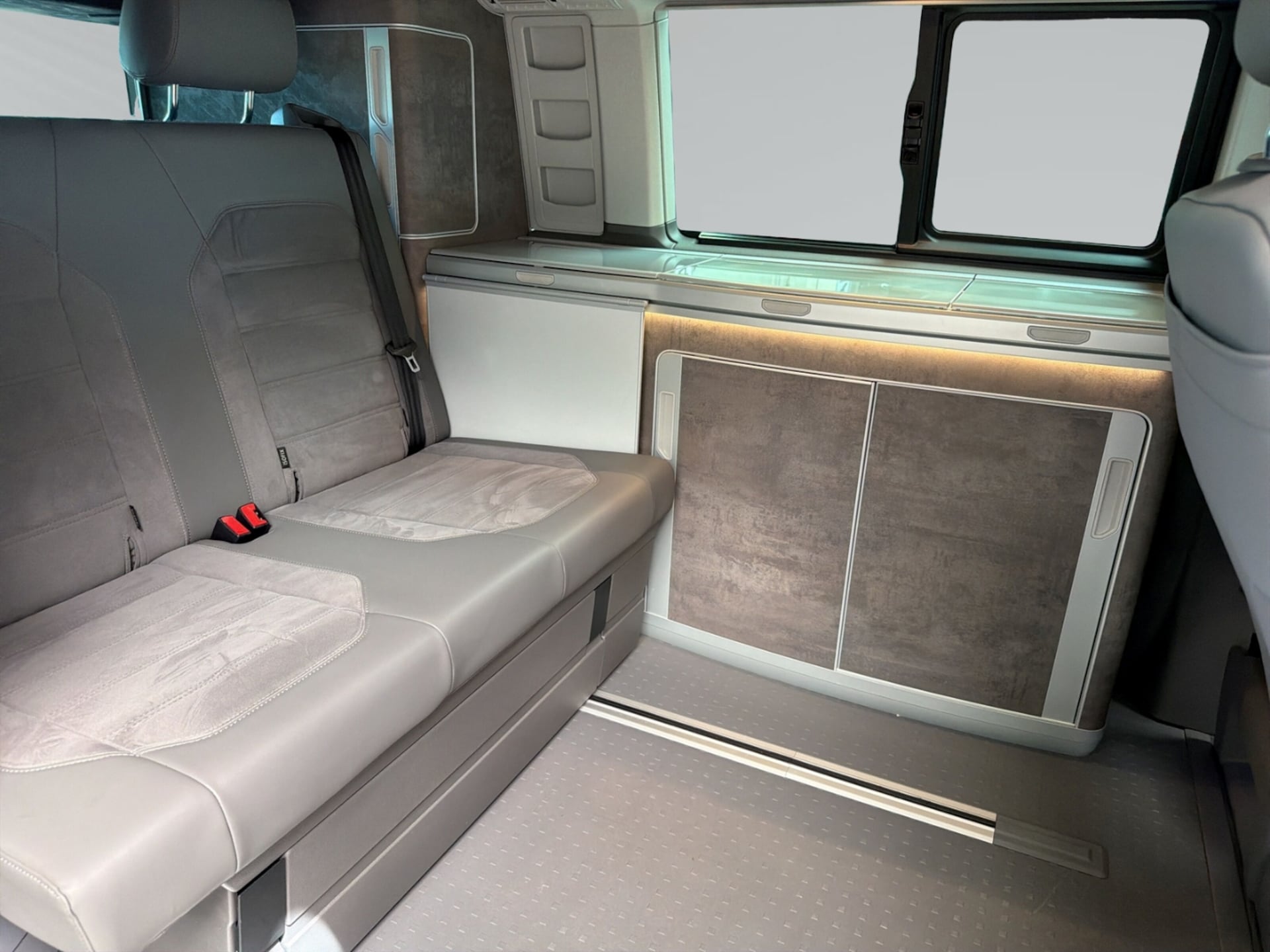 Volkswagen T6.1 California Ocean