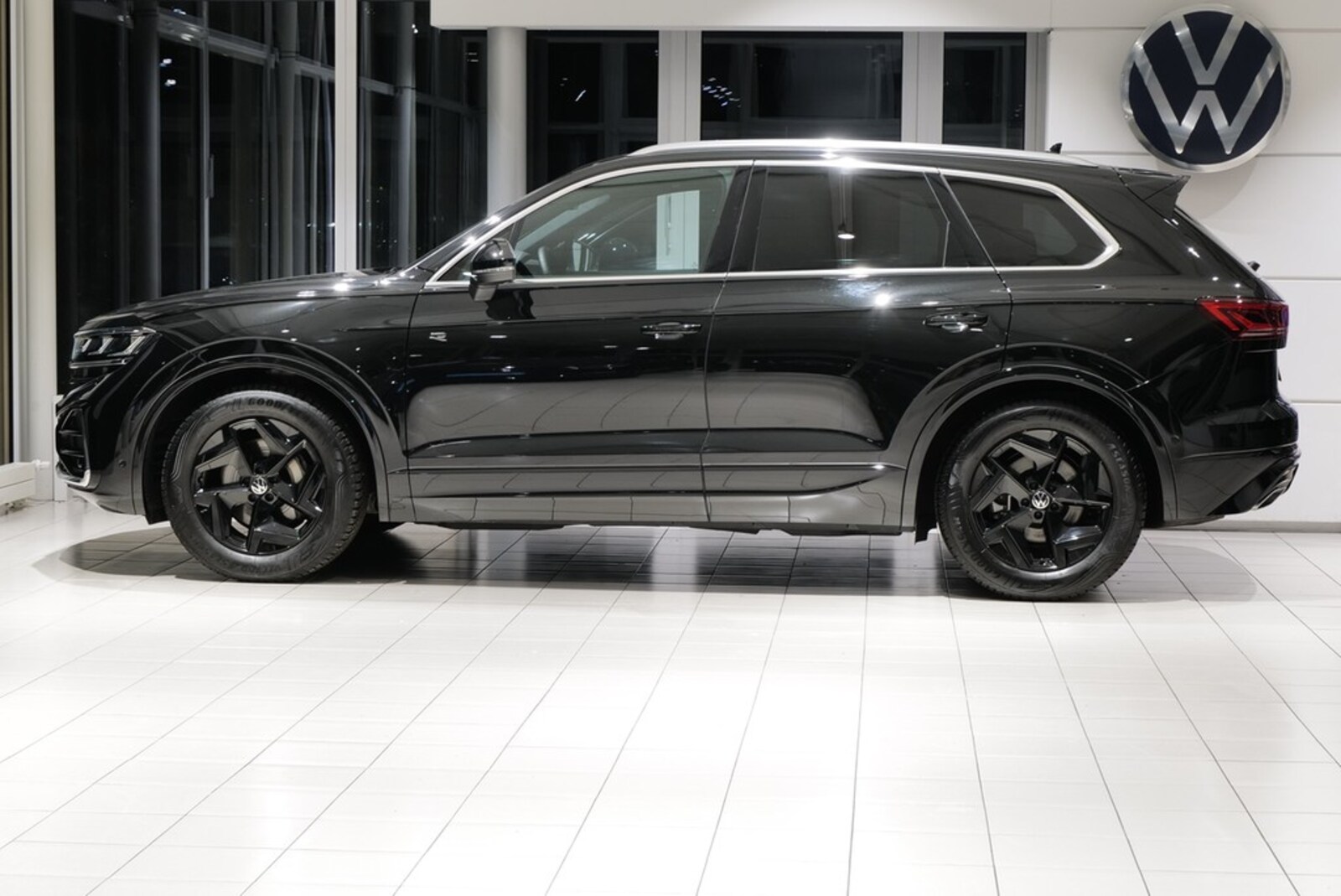 Volkswagen Touareg – Bild 8